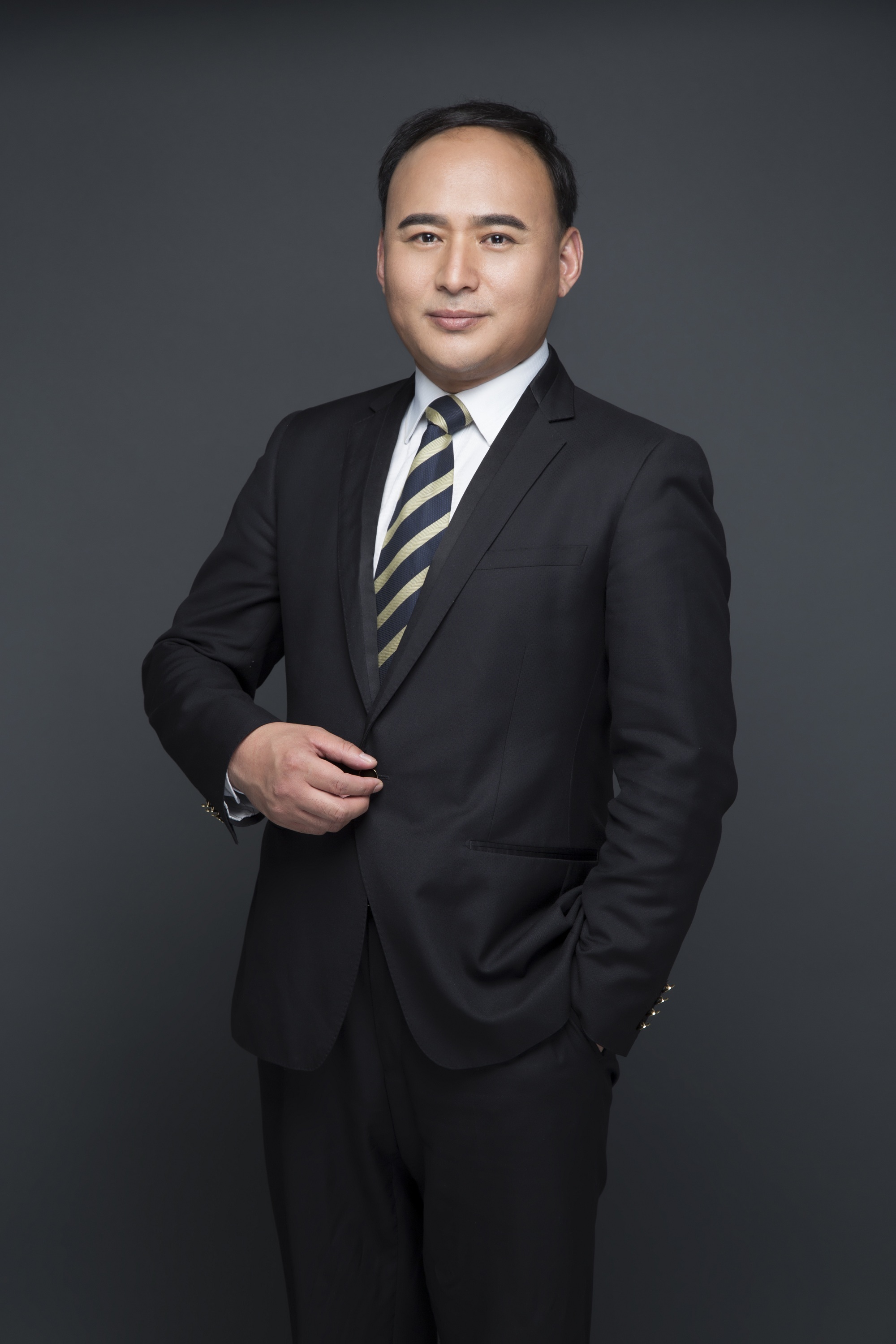 严愚贵 现场执行负责人